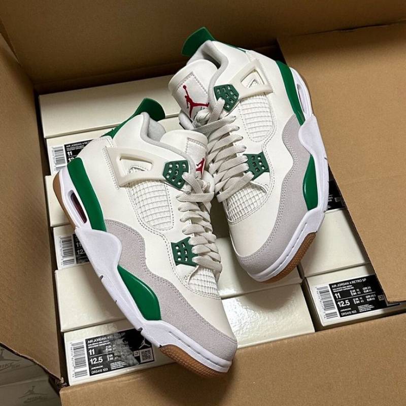 Air Jordan Retro 4 Pine Green Semi UA Quality