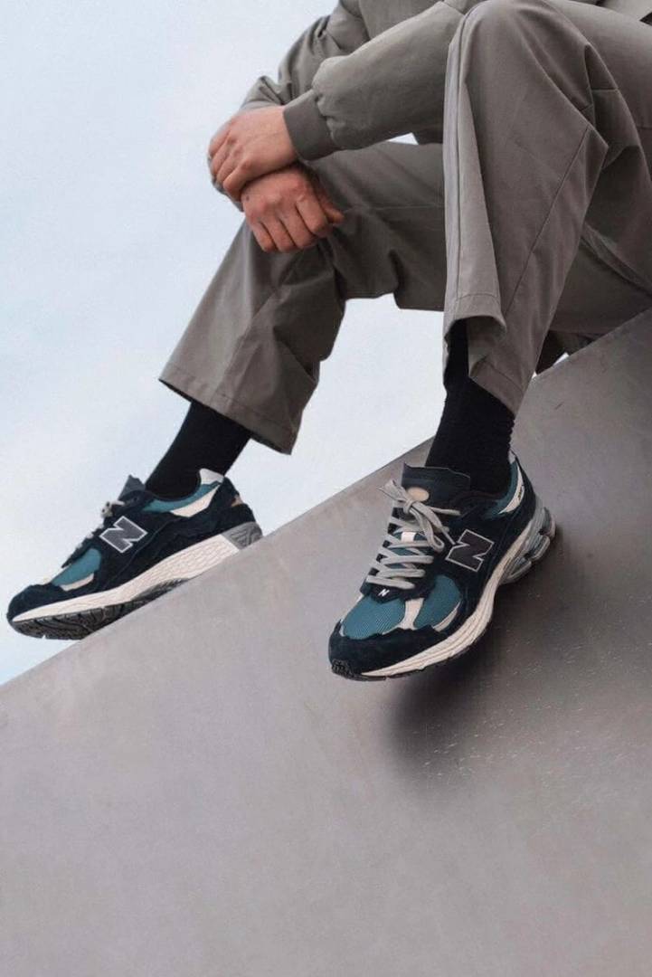 NB 2002R Protection Pack in Dark Navy suede overlays