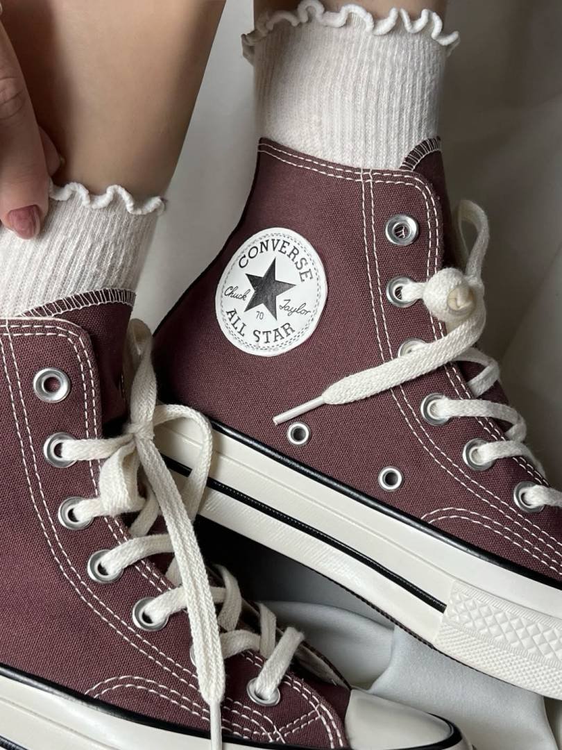 Convers e Chuck 70 high-top sneakers in burgundy fix