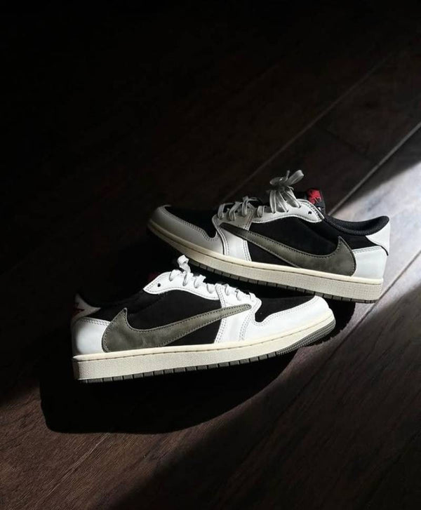 Air Jordan 1 Retro Low OG SP Travis Scott Medium Olive