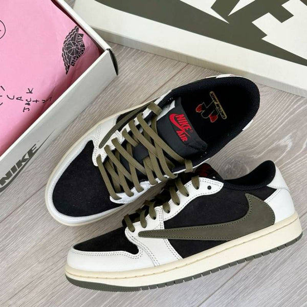 Air Jordan 1 Retro Low OG SP Travis Scott Medium Olive