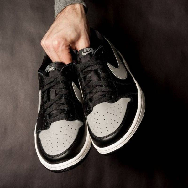 Air Jordan 1 Retro Low OG Shadow