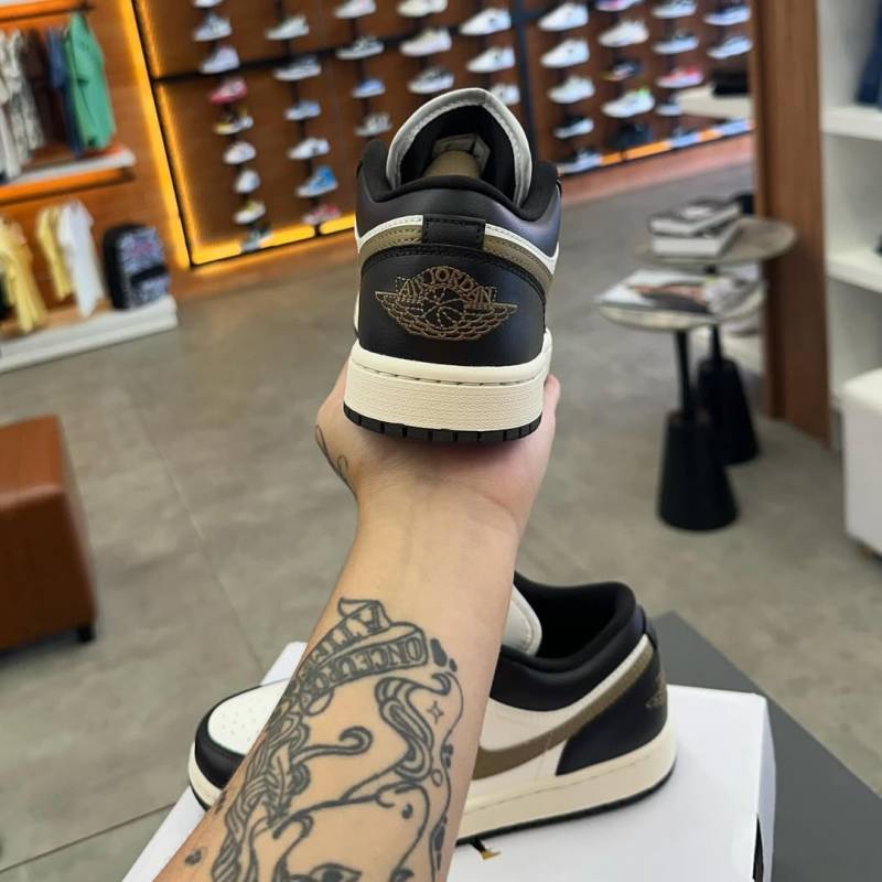 Jordan 1 Low Shadow Brown Fix