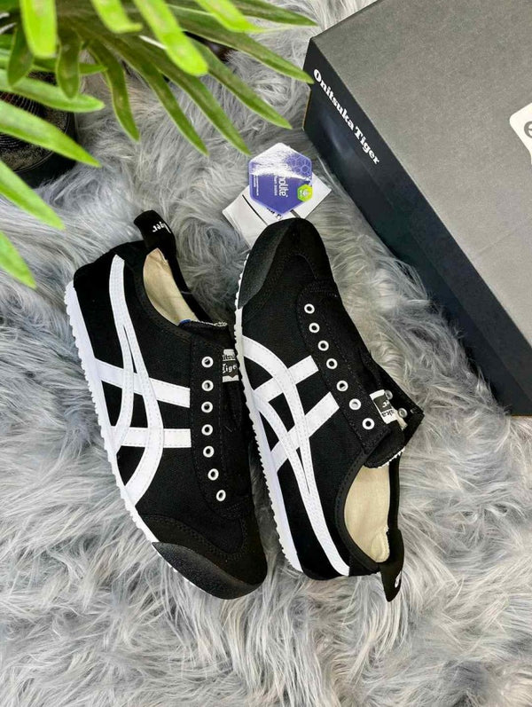 Onitsuka_Tiger_Mexico_66_Slip_On_Black_Putty_Premium_FIX