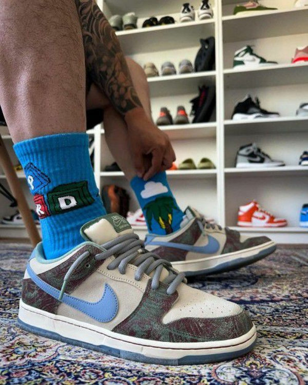 SB DUNK LOW CRENSHAW SKATE CLUB SEMI UA