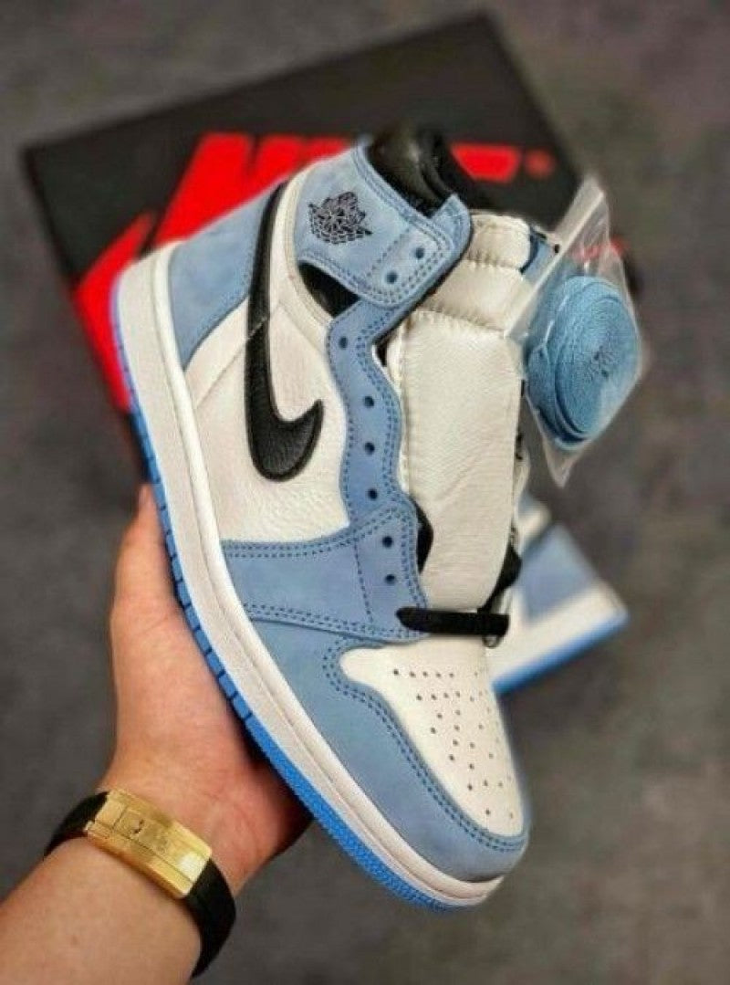 AIR JORDAN RETRO 1 HIGH UNIVERSITY BLUE SEMI UA WITH 3 EXTRA LACES