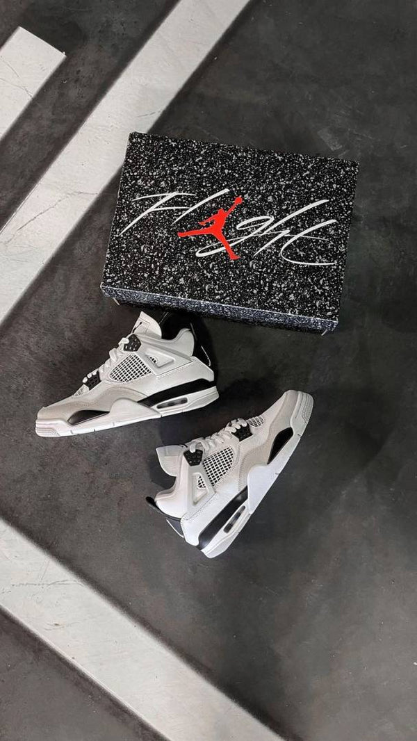 Air Jordan 4 Retro 4 Military Black