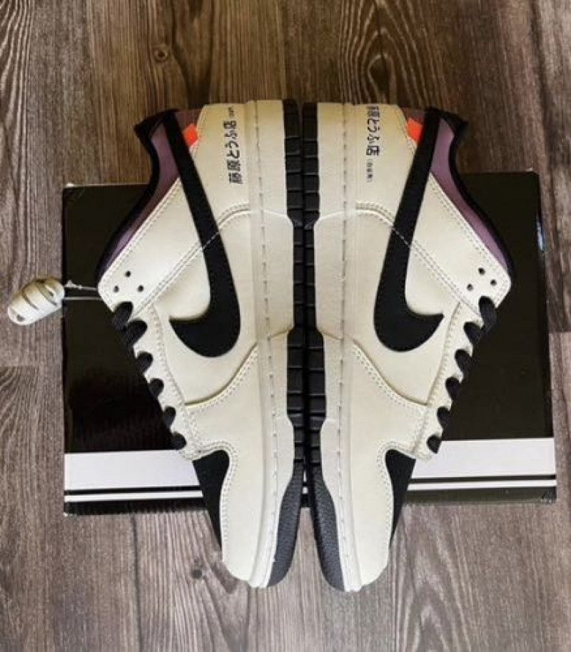 NIK_E SB DUNK LOW TOYOTA AE86