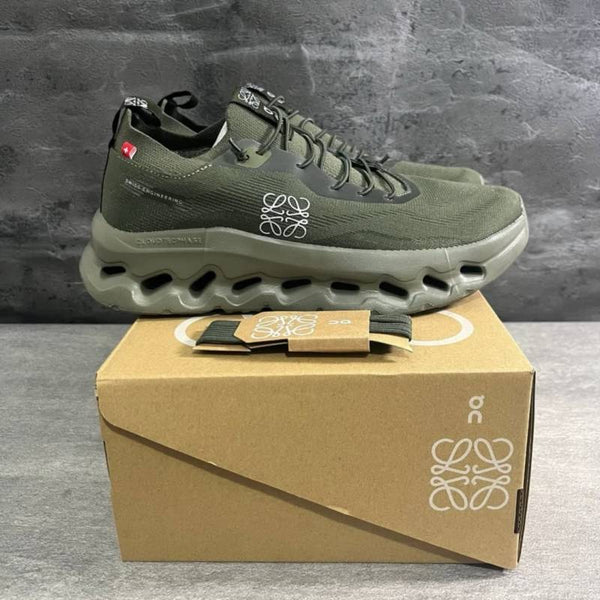 On Cloud Running Cloudtilt LOEWE Khaki Green Fix