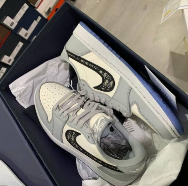 air jordan retro 1dio_r low semi ua (minor stain)