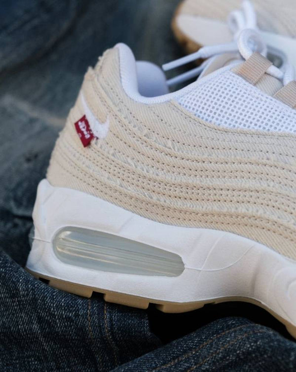 Levis x Air Max 95 OG Light Orewood Brown
