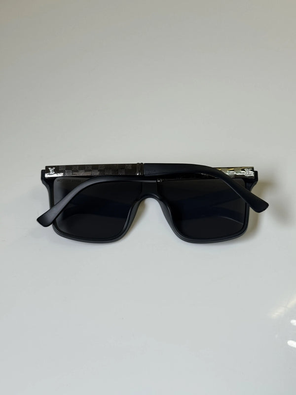Louis_Vuitton_8286_Black