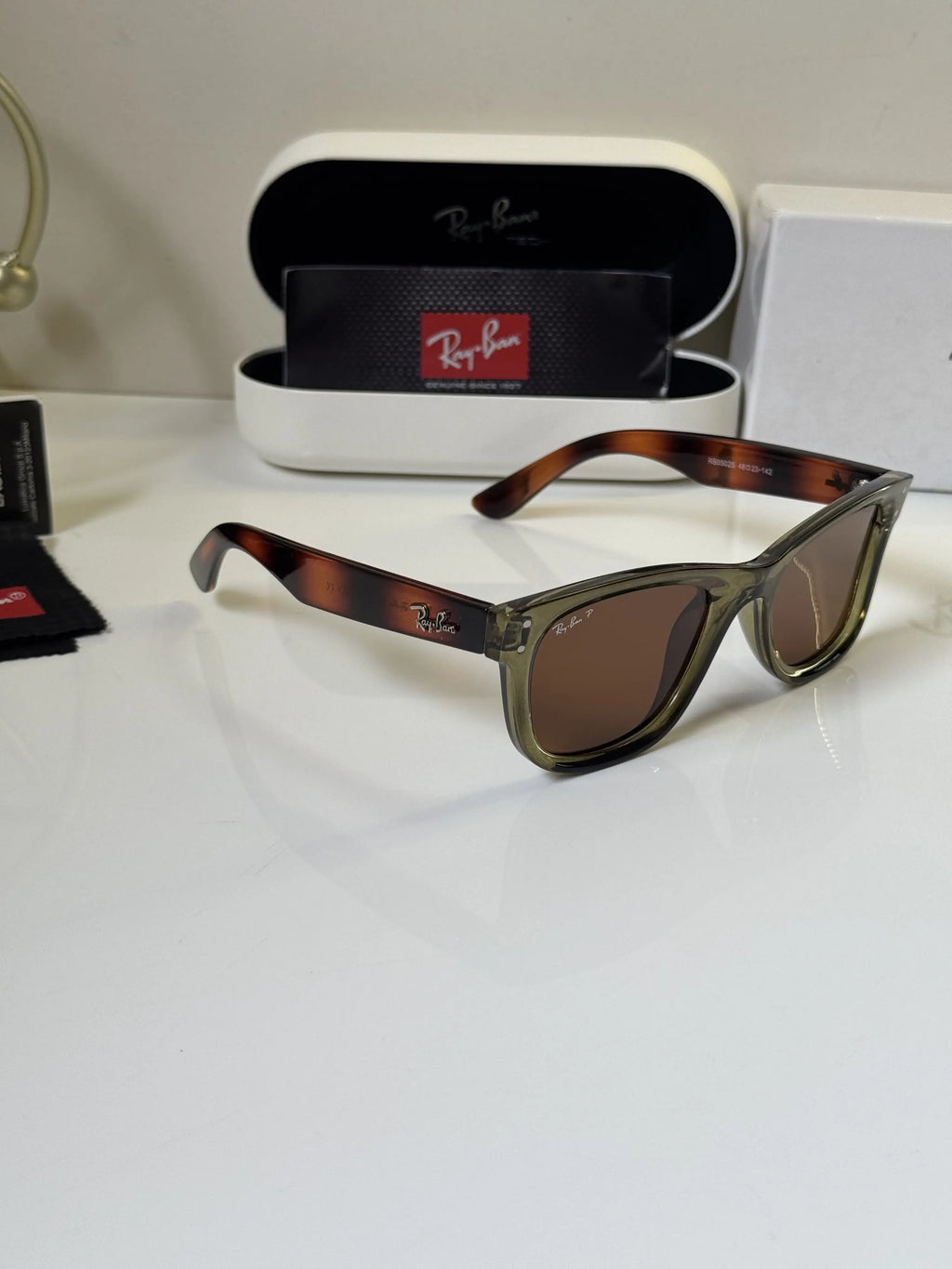Rayban_502_Tiger_Brown