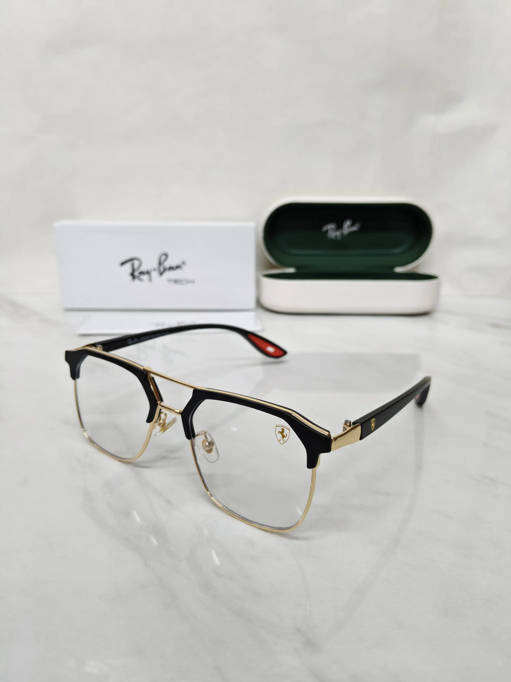 RAY BAN 04 BLACK GOLD FRAME 