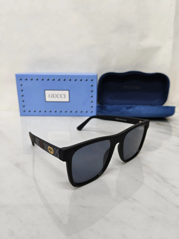 GUCCI 2052 LOGO STICK BLACK