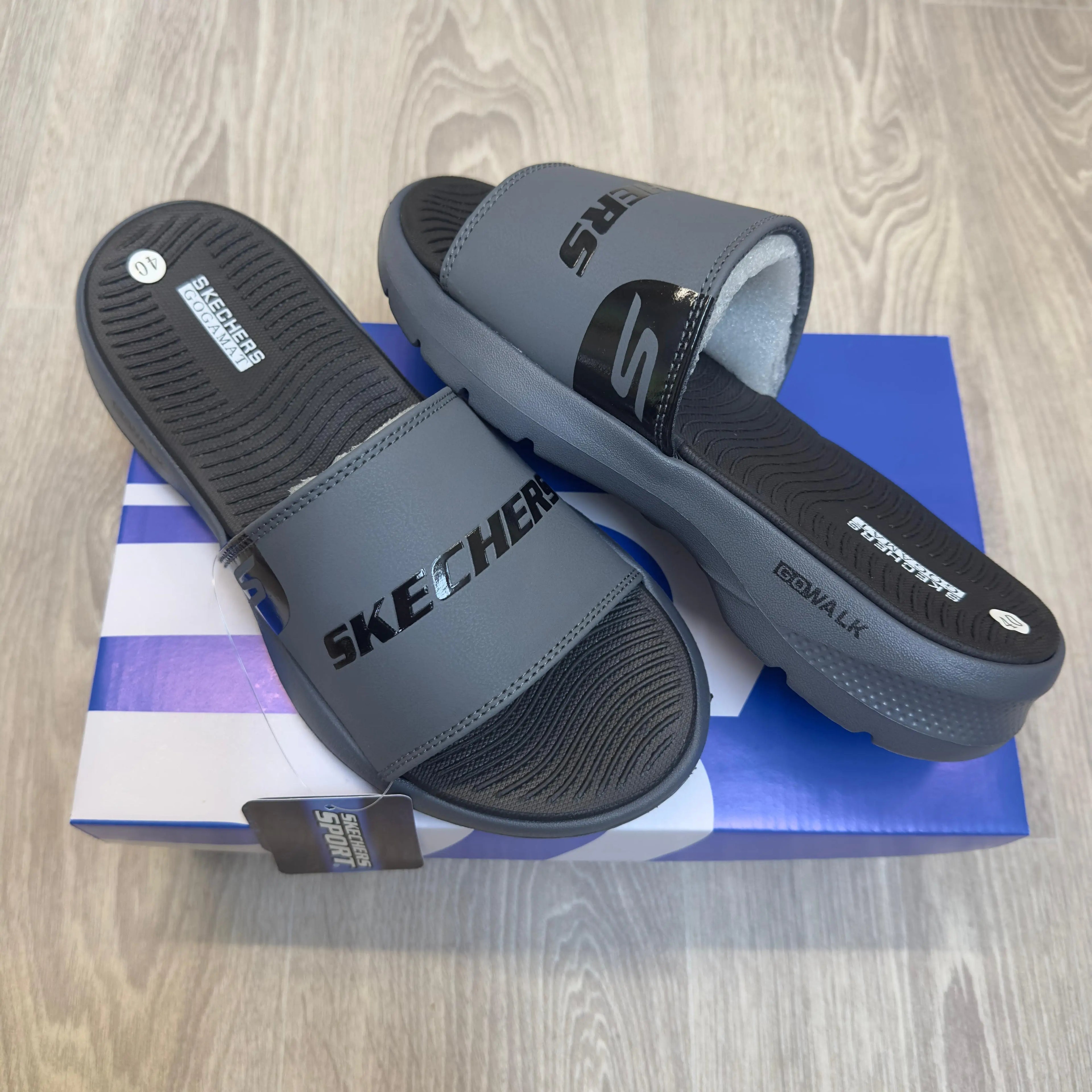 skechers Gowalk Gogamat Premium Slide Grey Black