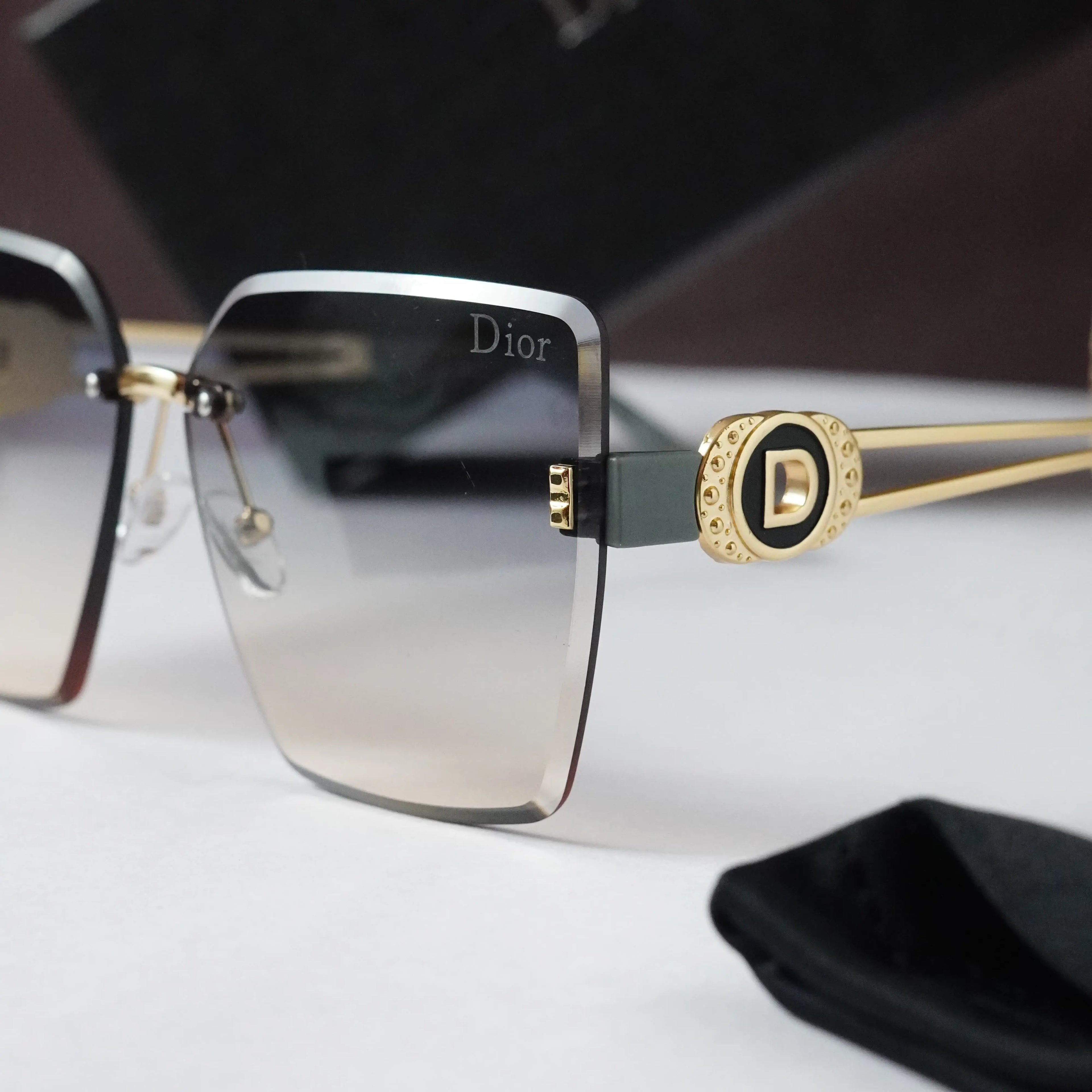 Dior 58066 sea green