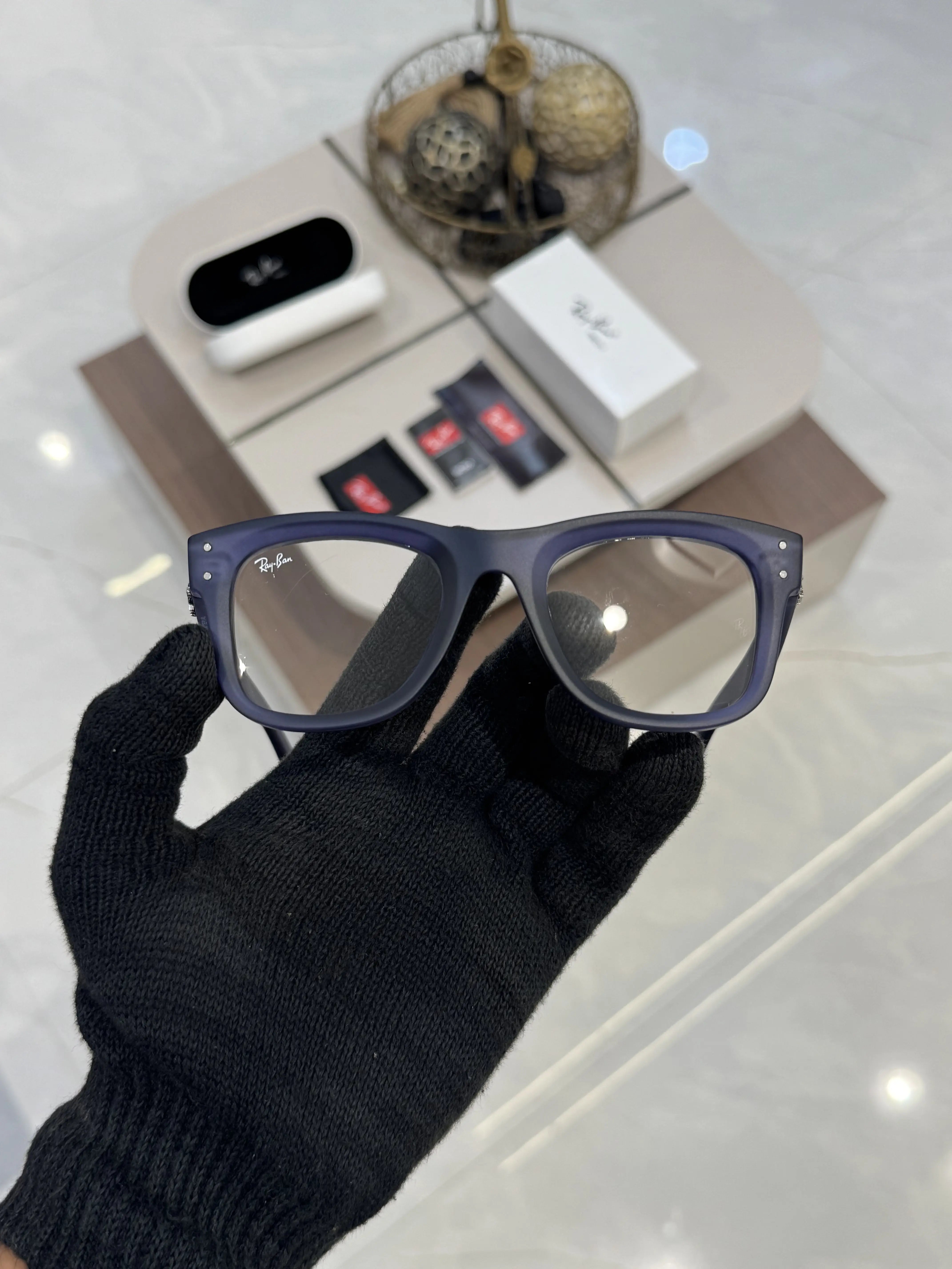 Rayban_502_Matt_Blue_Frame Secondary image