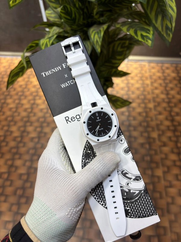 AP X SWATCH ROYAL POP WITH BOX AND SILICON STRAP 