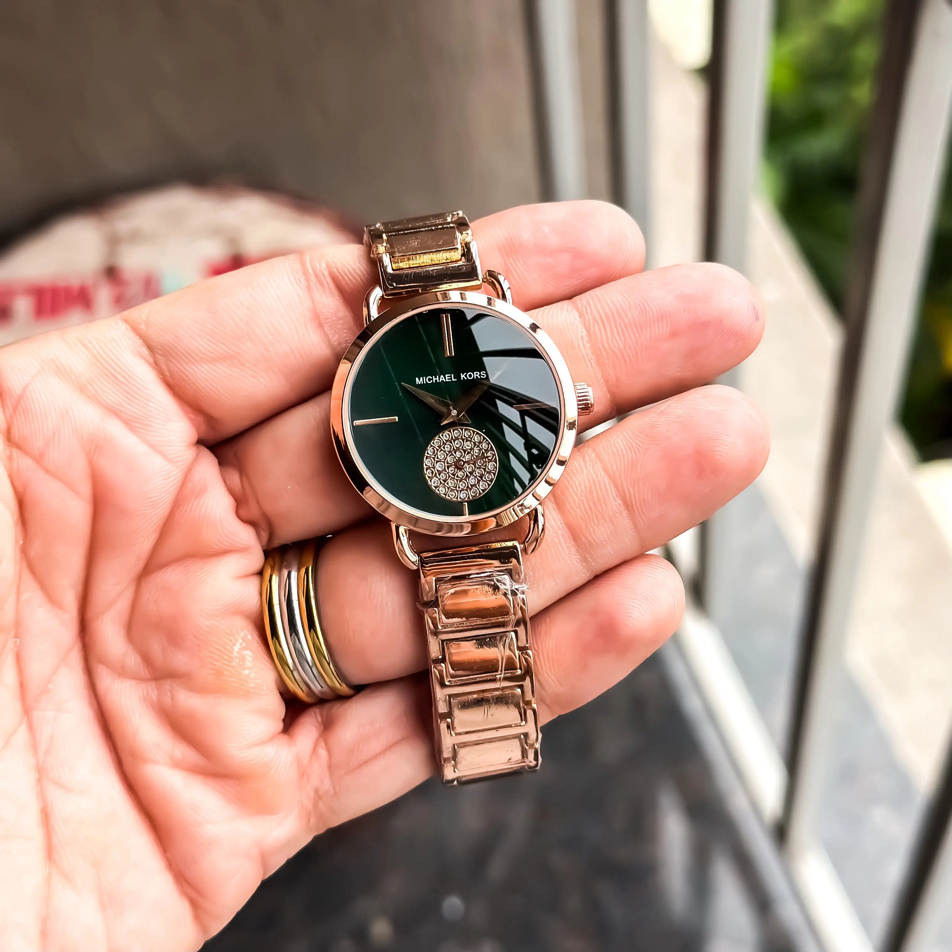 MICHAELKORS_LADIES_ROSE_GREEN Main image