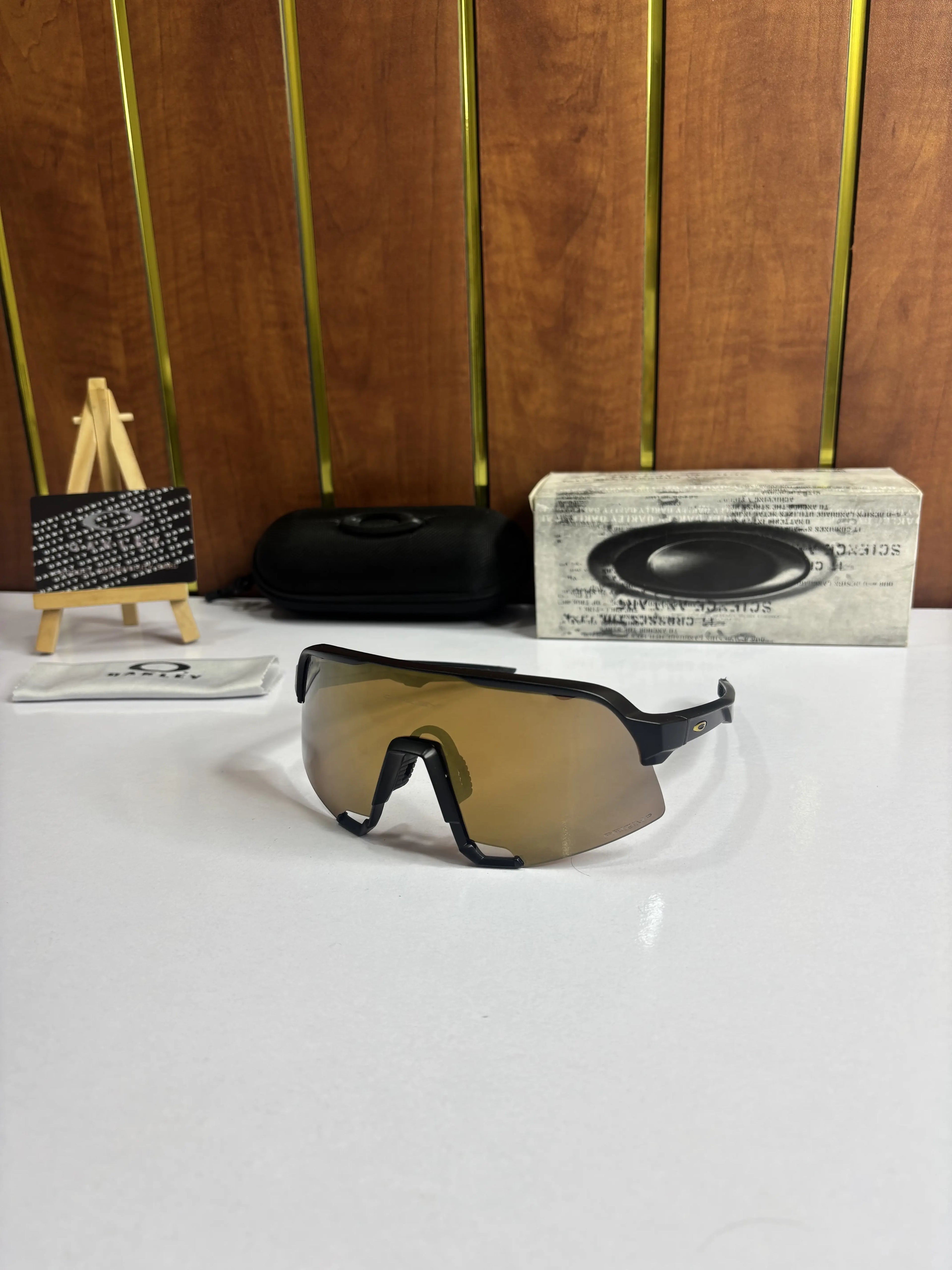Oakley S3 Gold Black