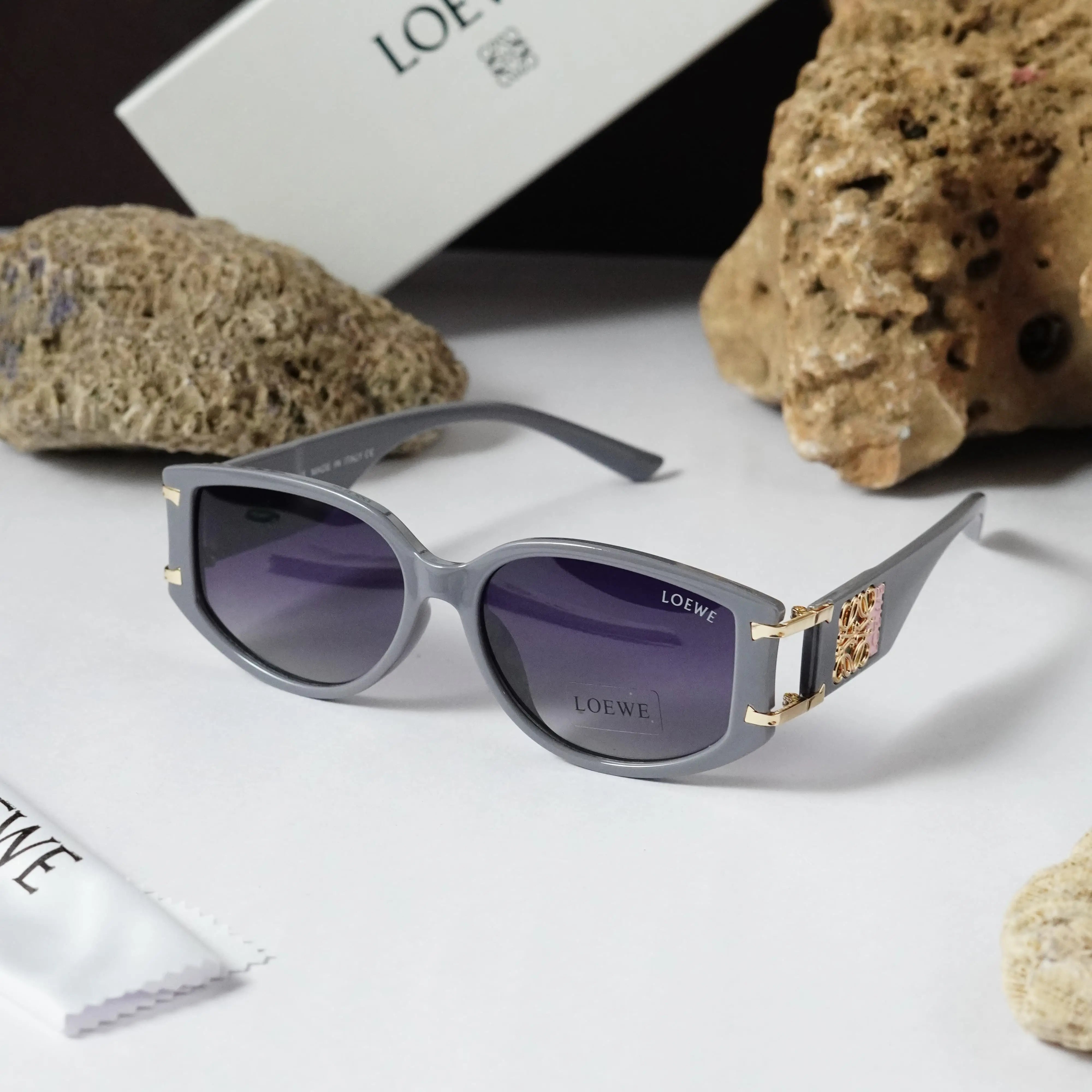 Loewe 5013 grey black Main image