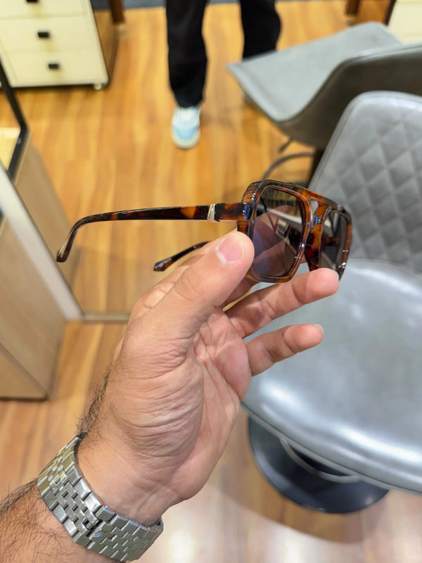 Marc_jacobs_18095_tiger_black