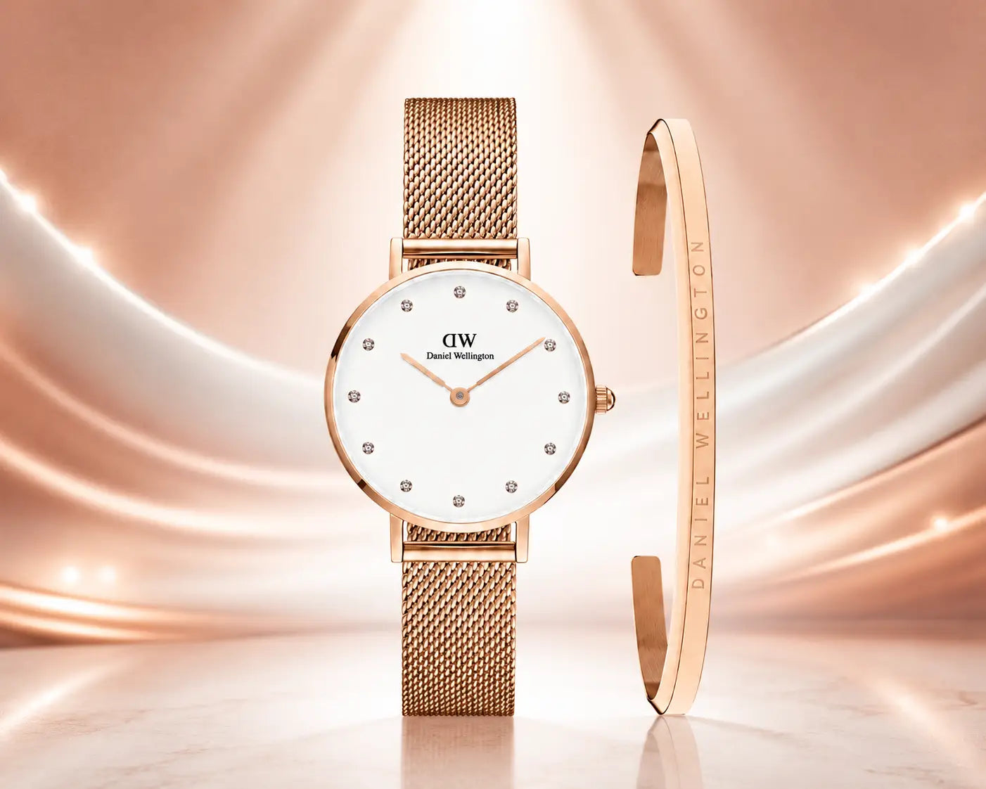 Daniel Wellington Petite Melrose Eggshell White with Classic Rose Gold Bracelet Main image