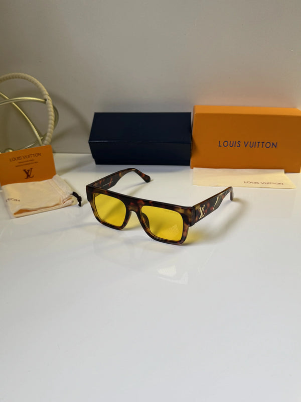 Louis_Vuitton_6026_Tiger_Yellow