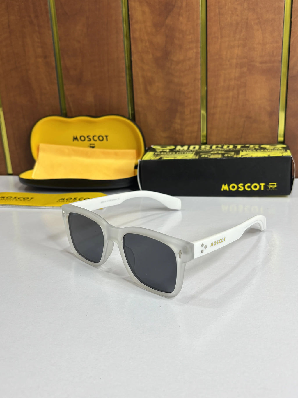 Moscot Crystal 130