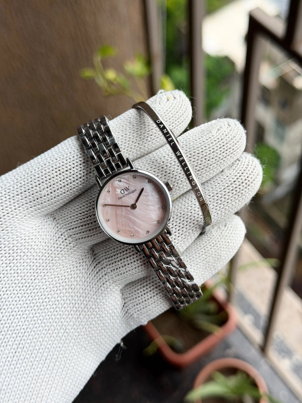 Daniel Wellington Petite Lumine Silver Rose Pink with Classic Silver Bracelet
