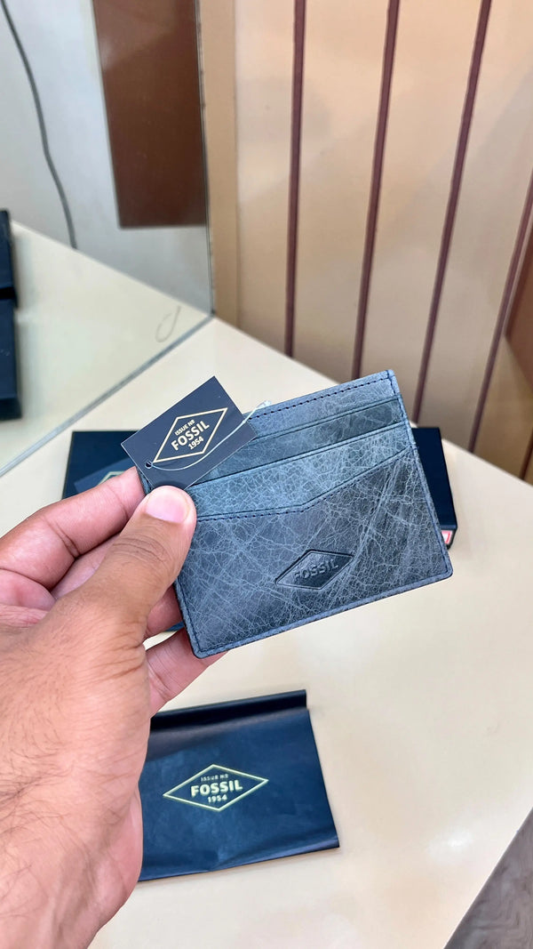 FOSSIL PREMIUM QUALITY IMP CARD HOLDER WITH OG BOX (GREEN)