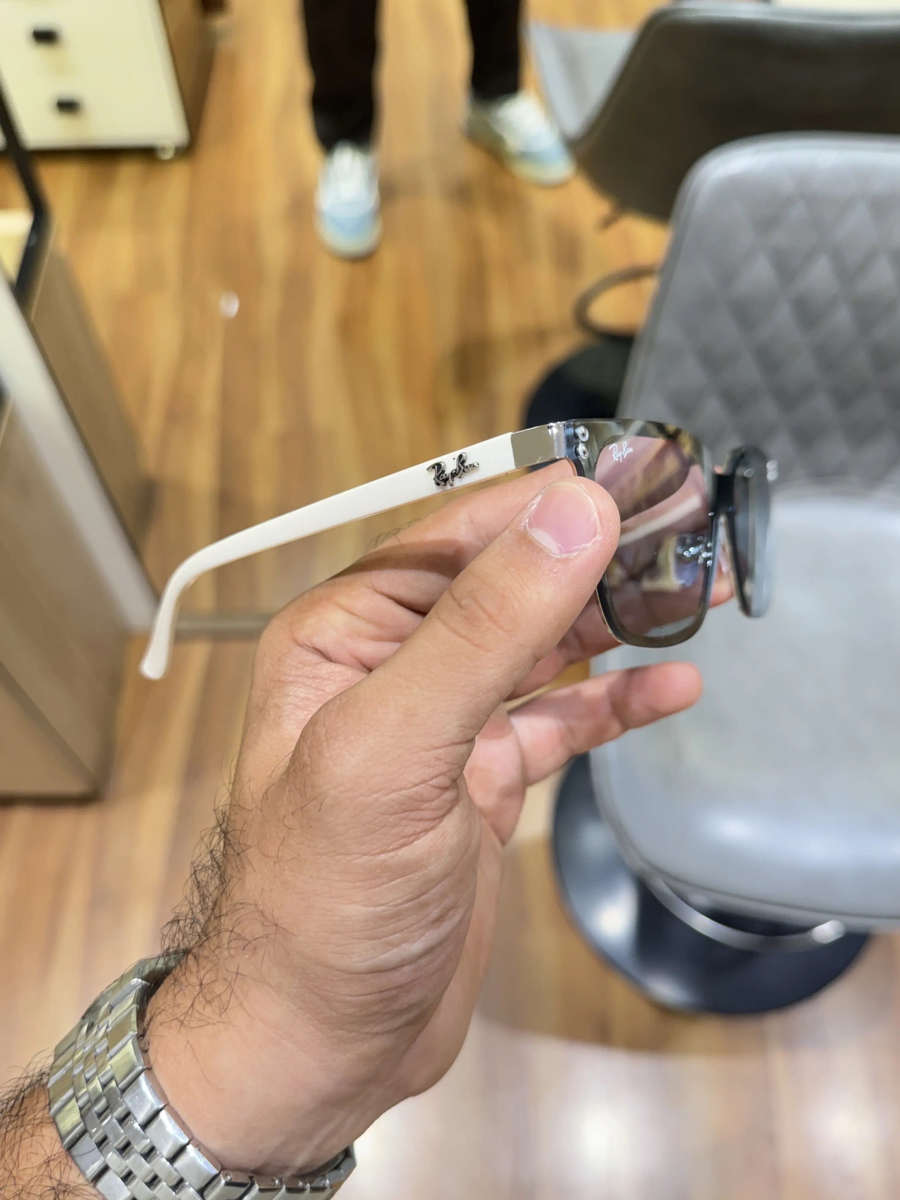 Rayban_25070_grey_white