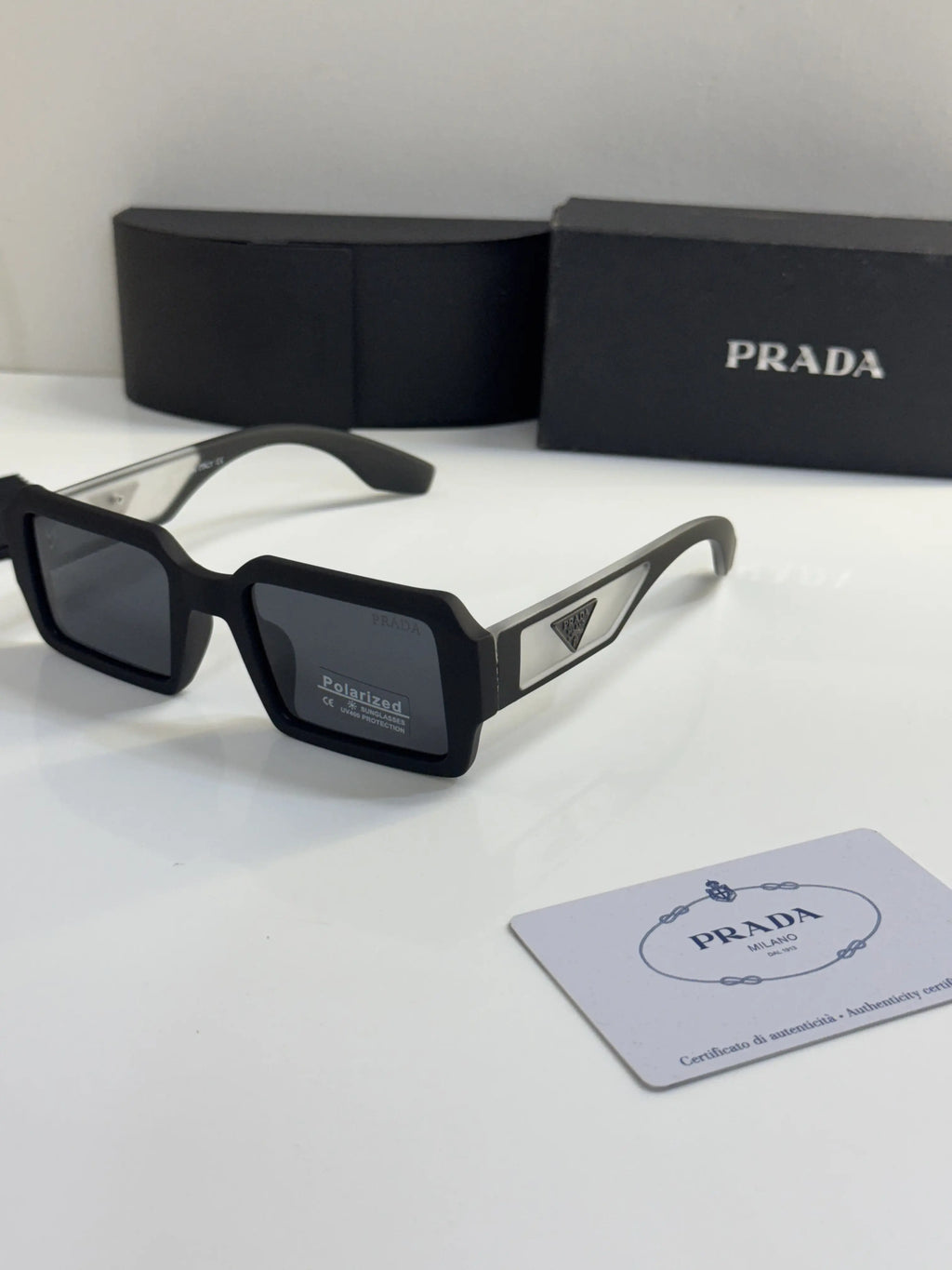 Prada_8207_Ice_Black