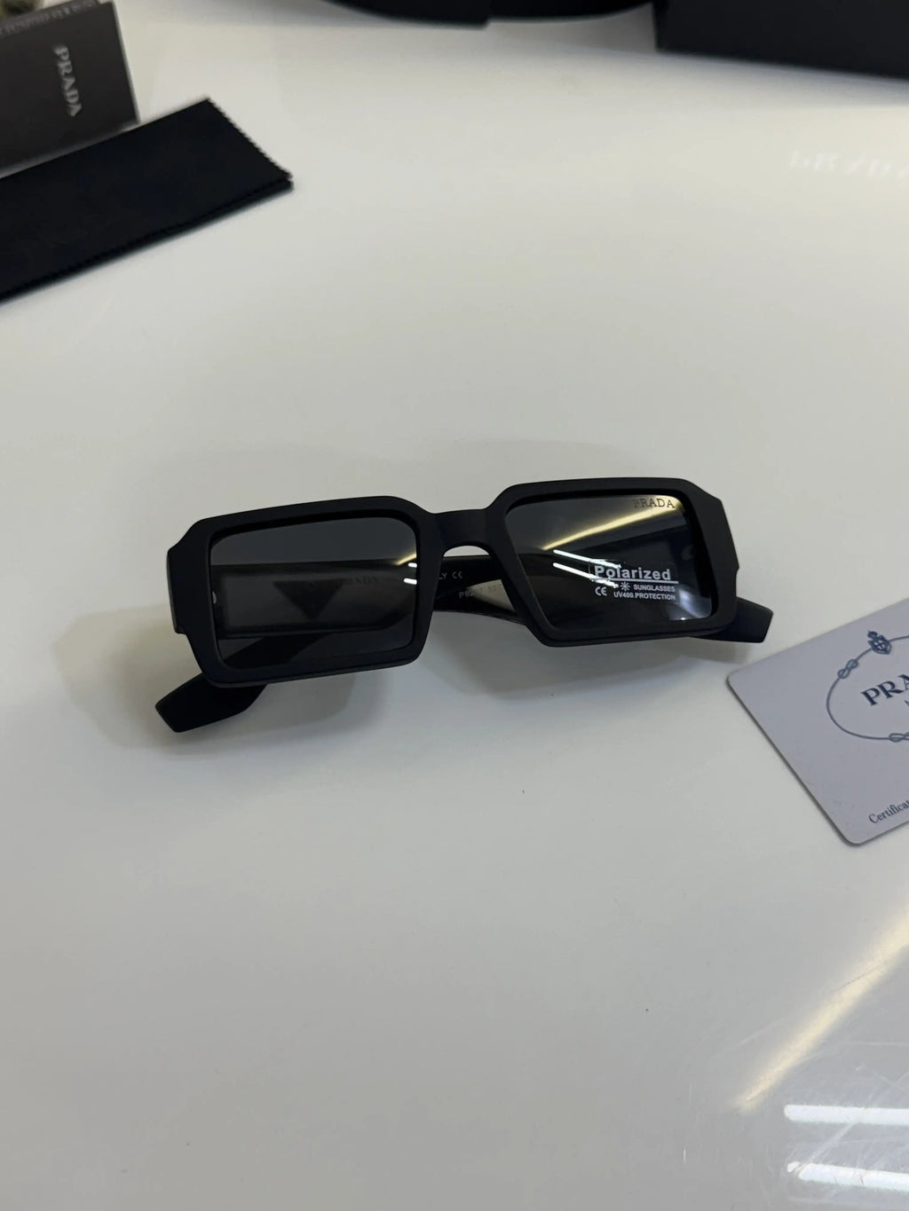 Prada_8207_Ice_Black