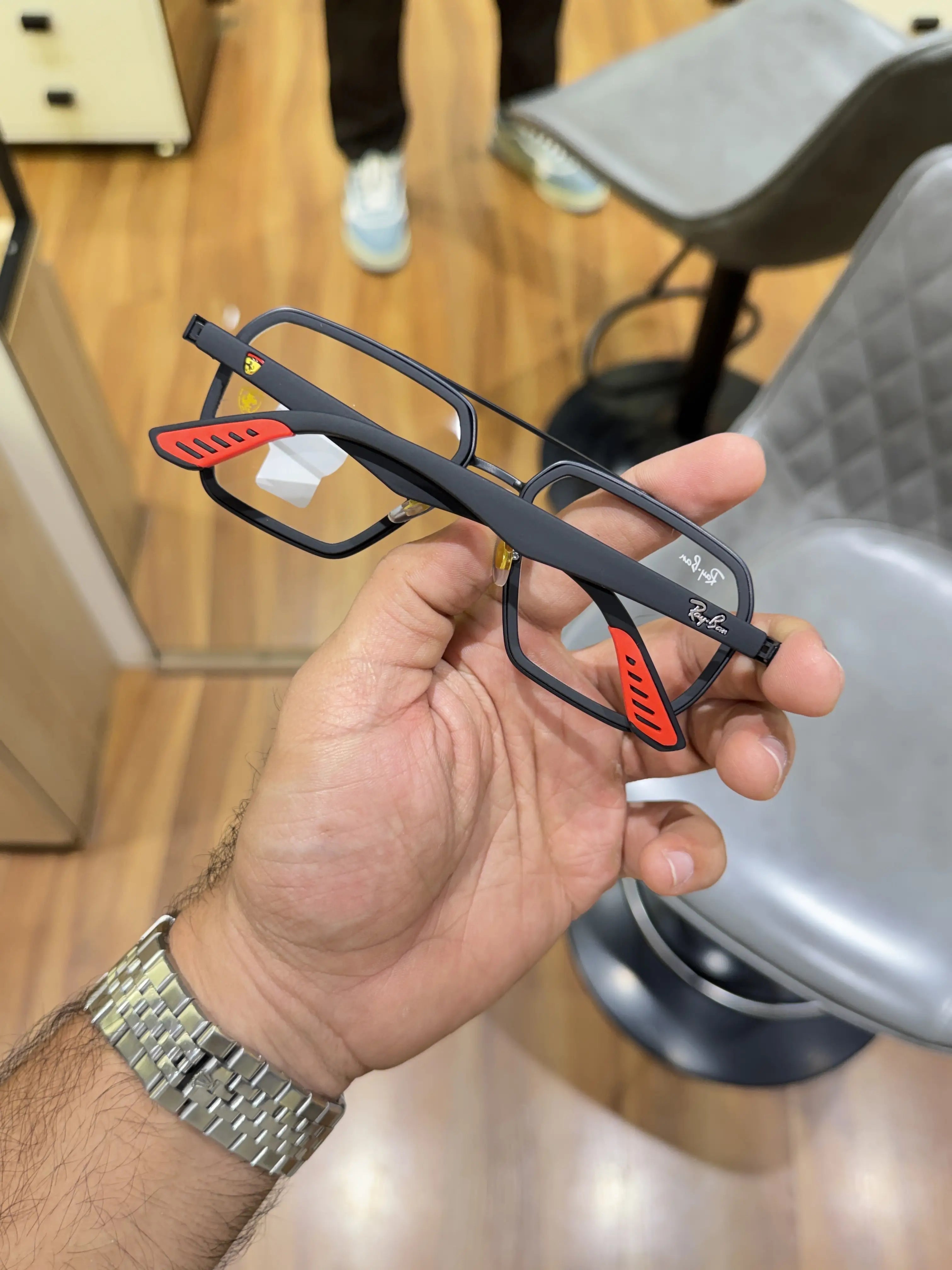Rayban_10_black_plano