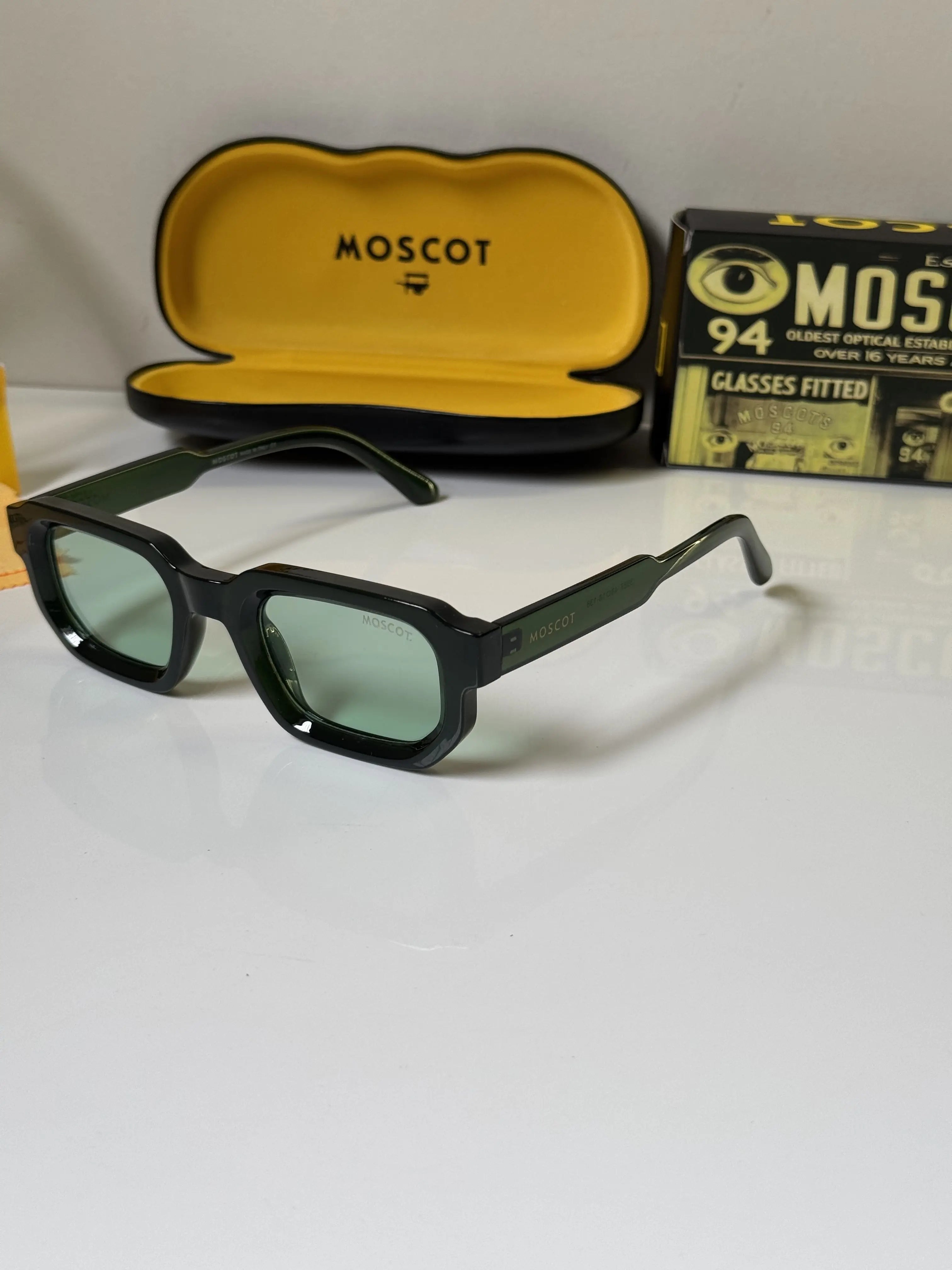 Moscot_3887_Green