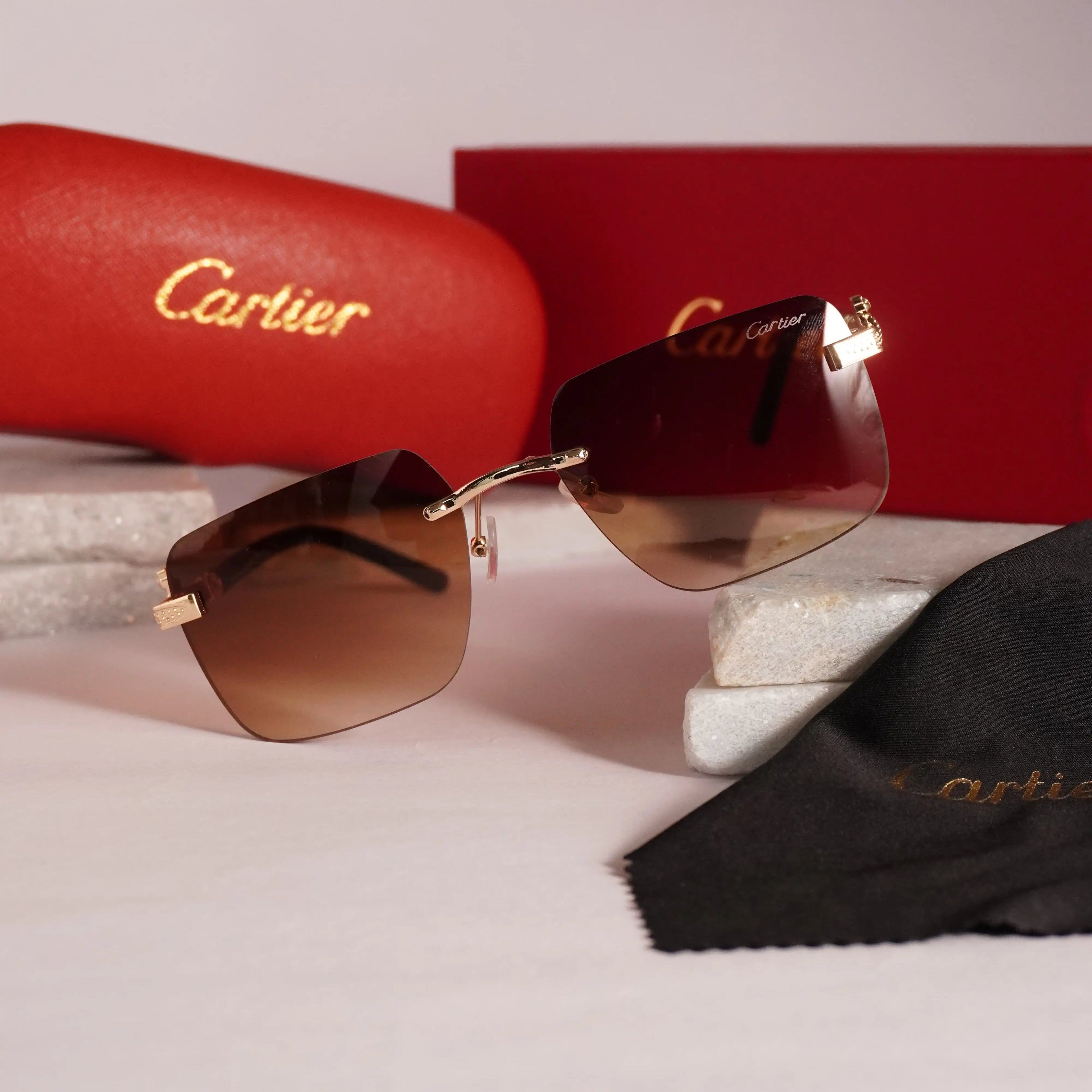 CARTIER 8825 GOLD BROWN