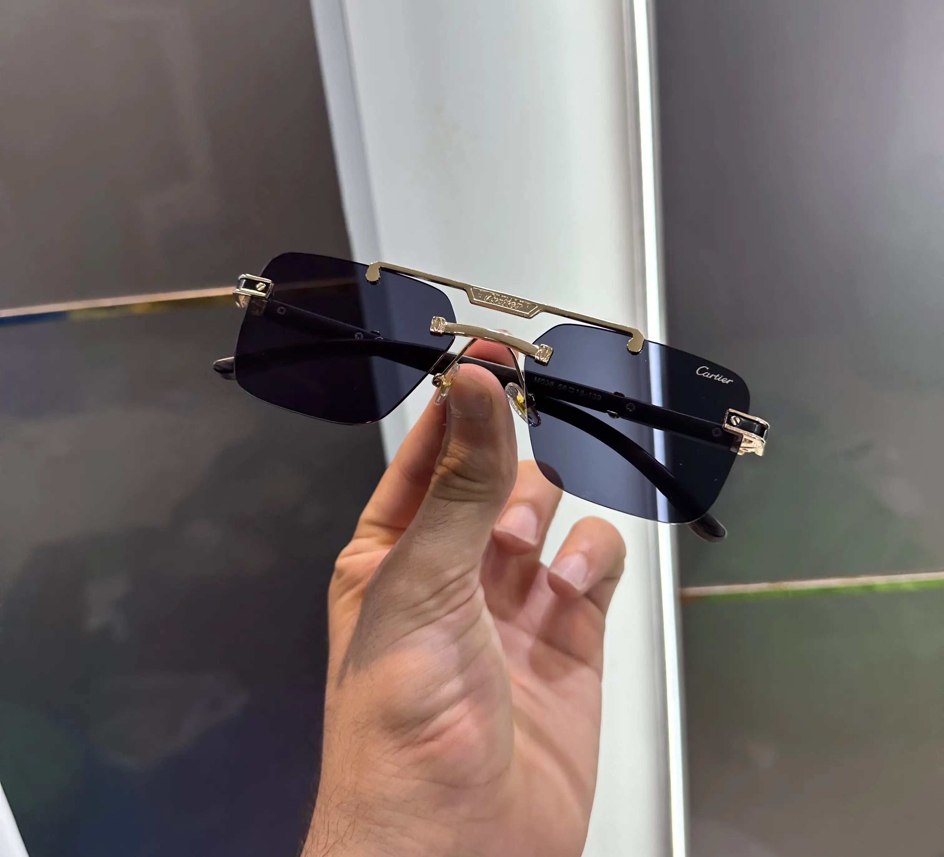 Cartie r Gold Black Premium Shades 038