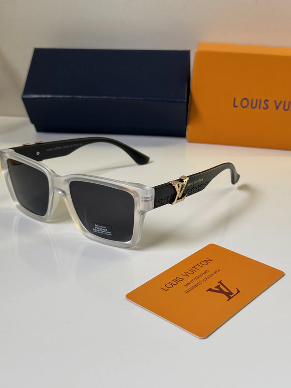 Louis_Vuitton_5113_Ice_Black