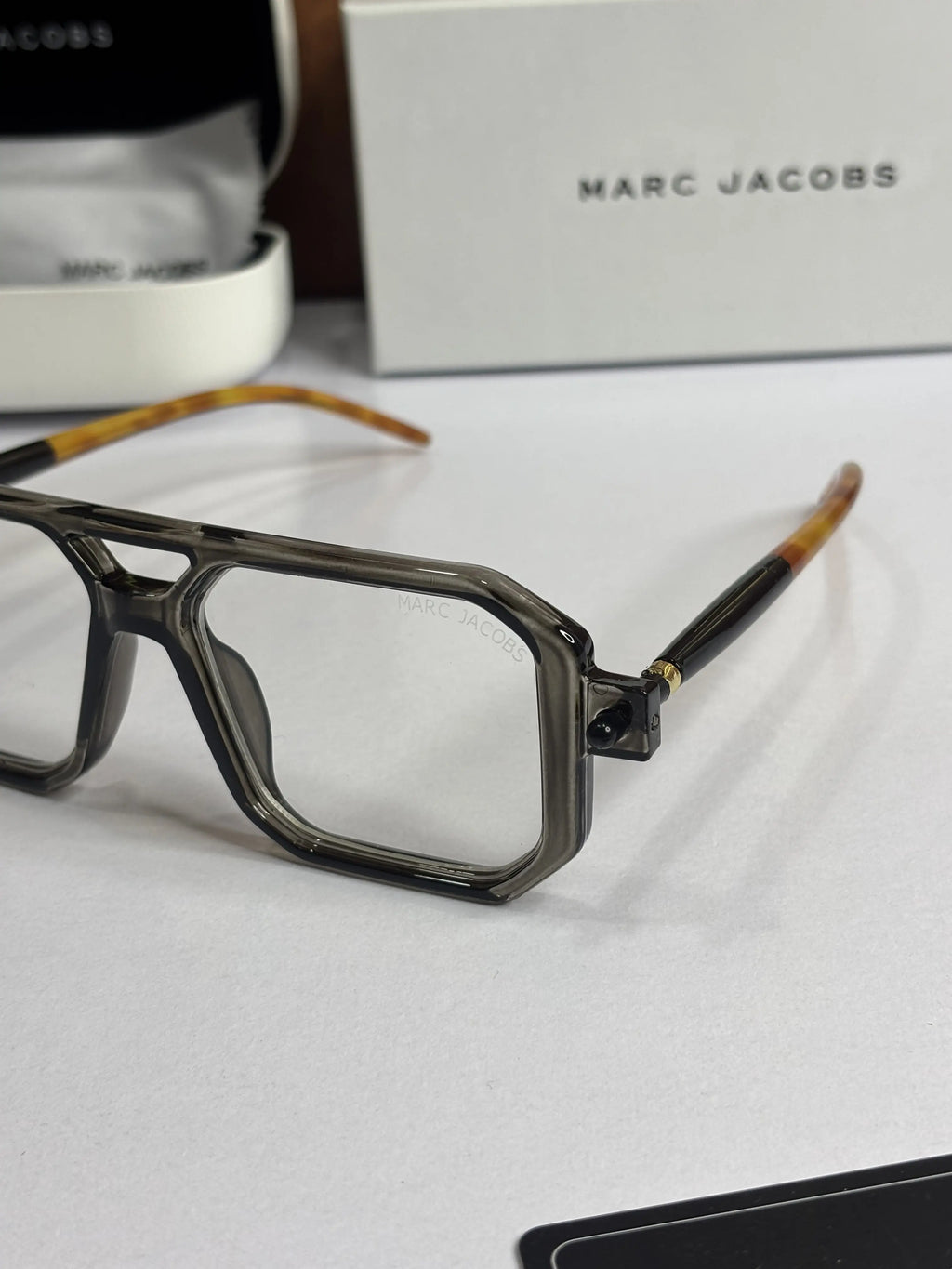Marc Jacob Grey Frame
