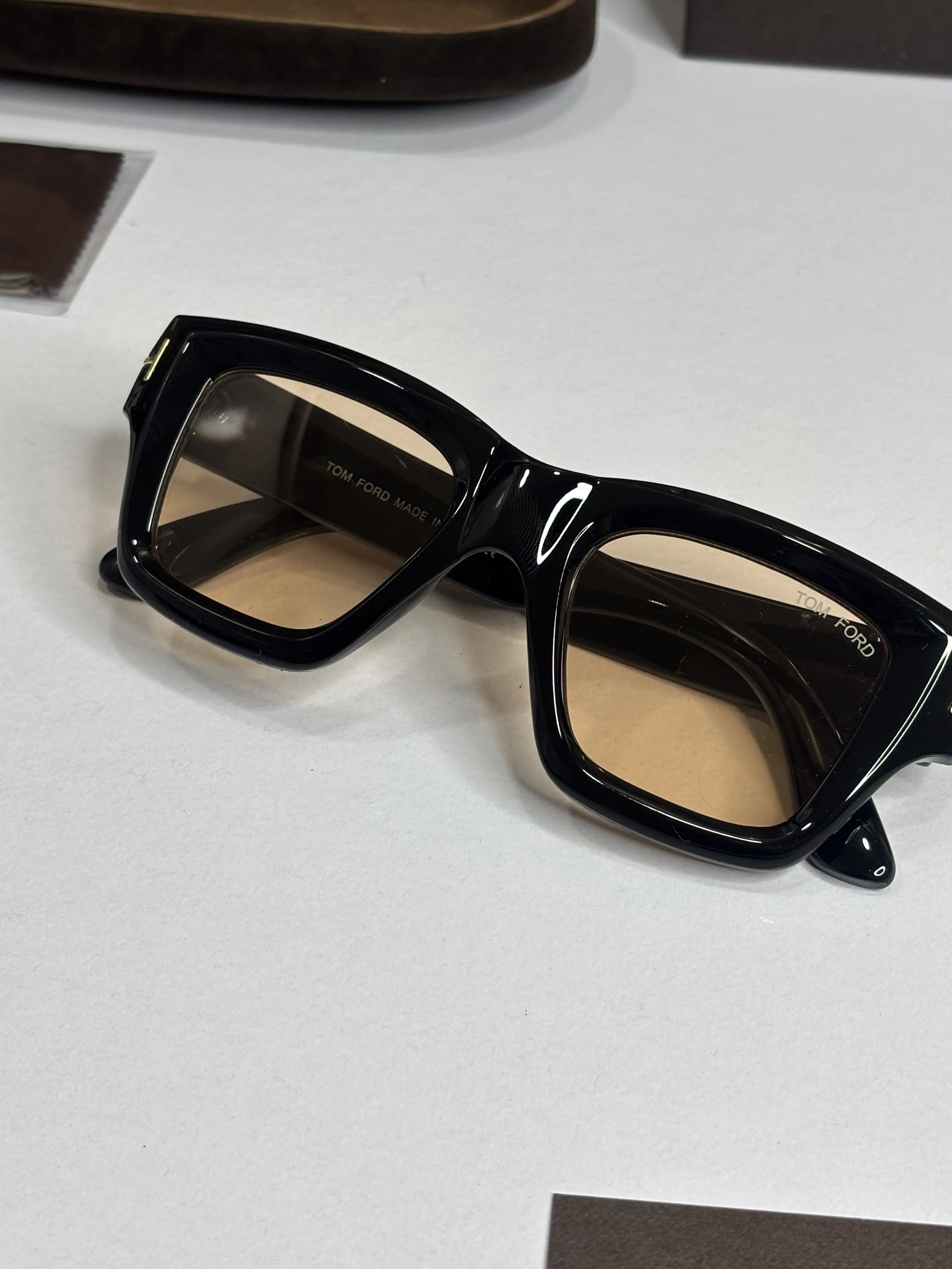 Tomford 4184 Black Peach