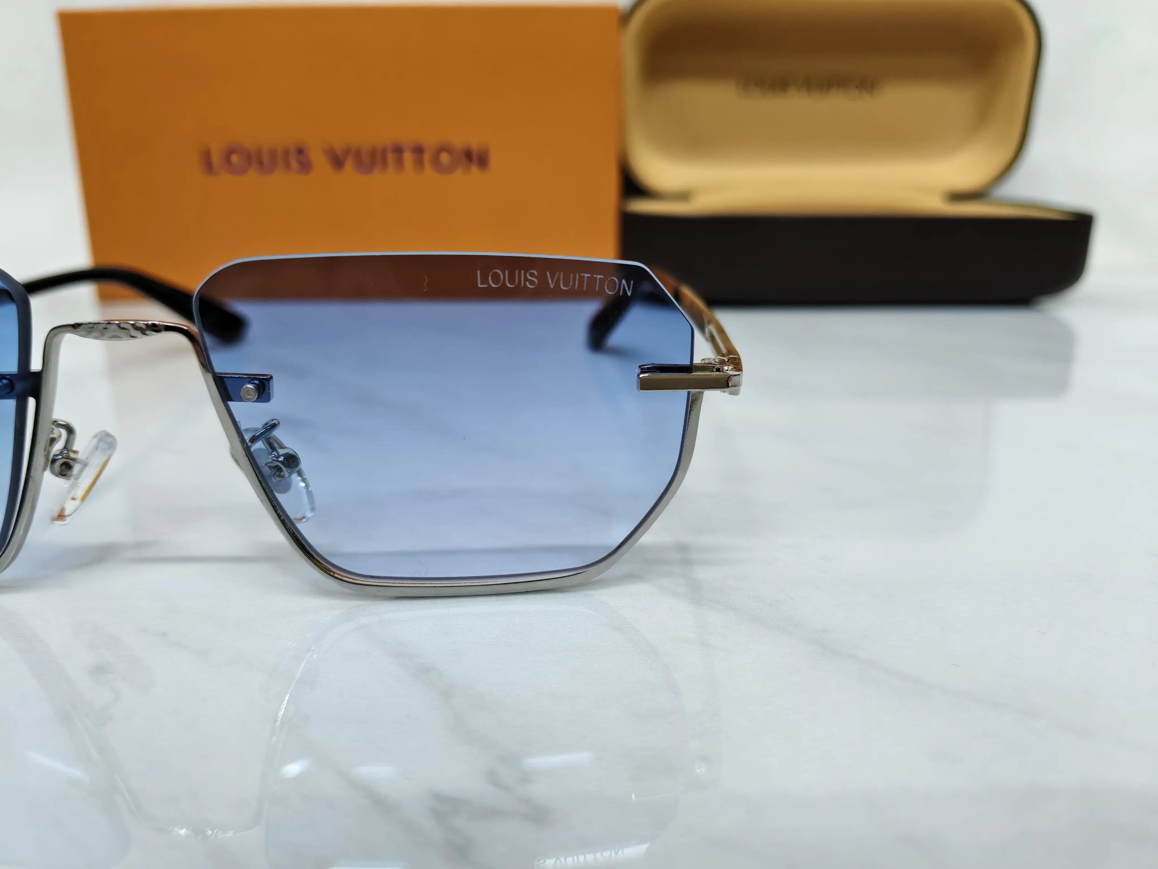 LOUIS VUITTON 2775 SKY BLUE SILVER METALLIC 