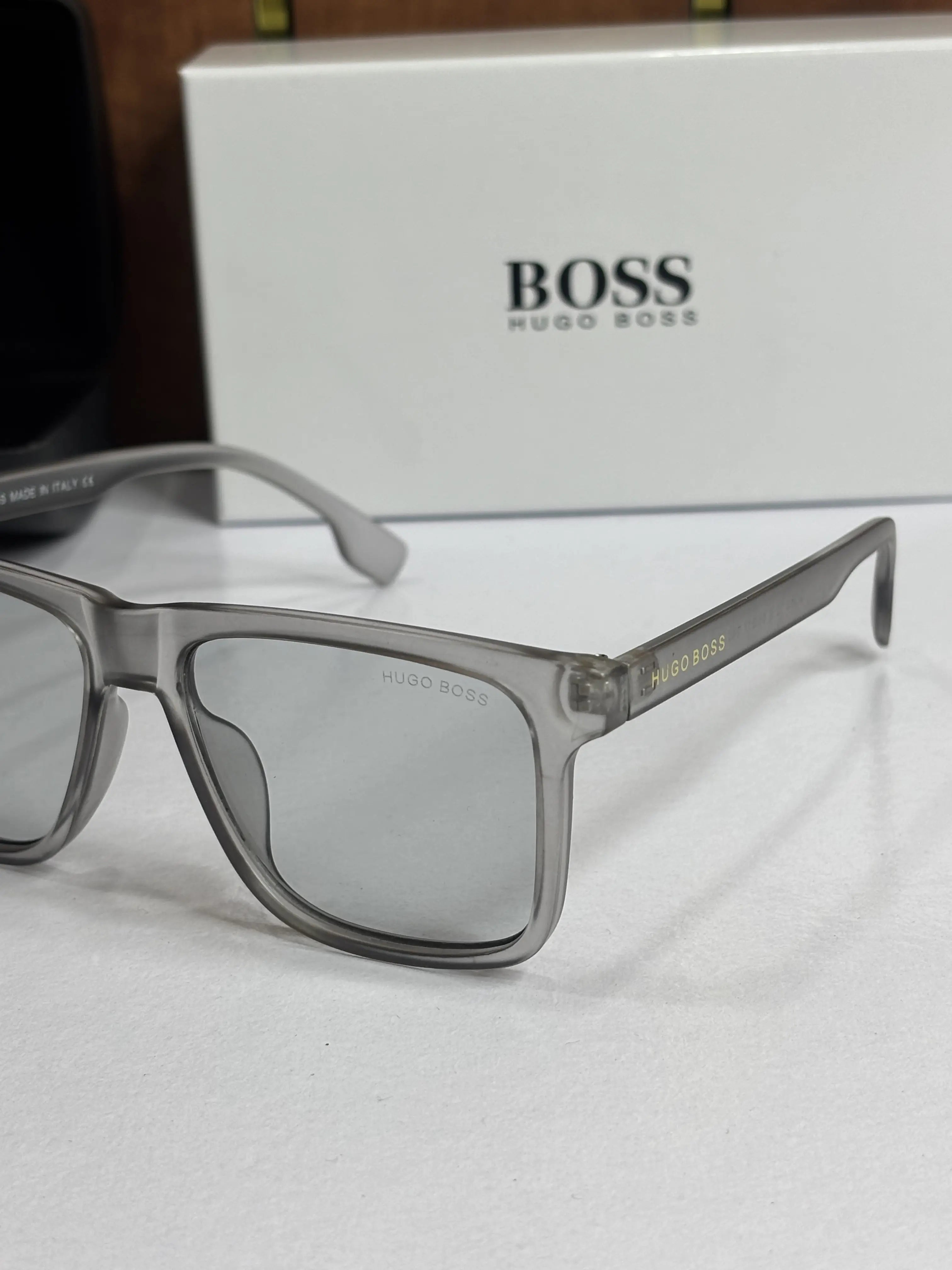 Hugo Boss 1218 Grey Frame 