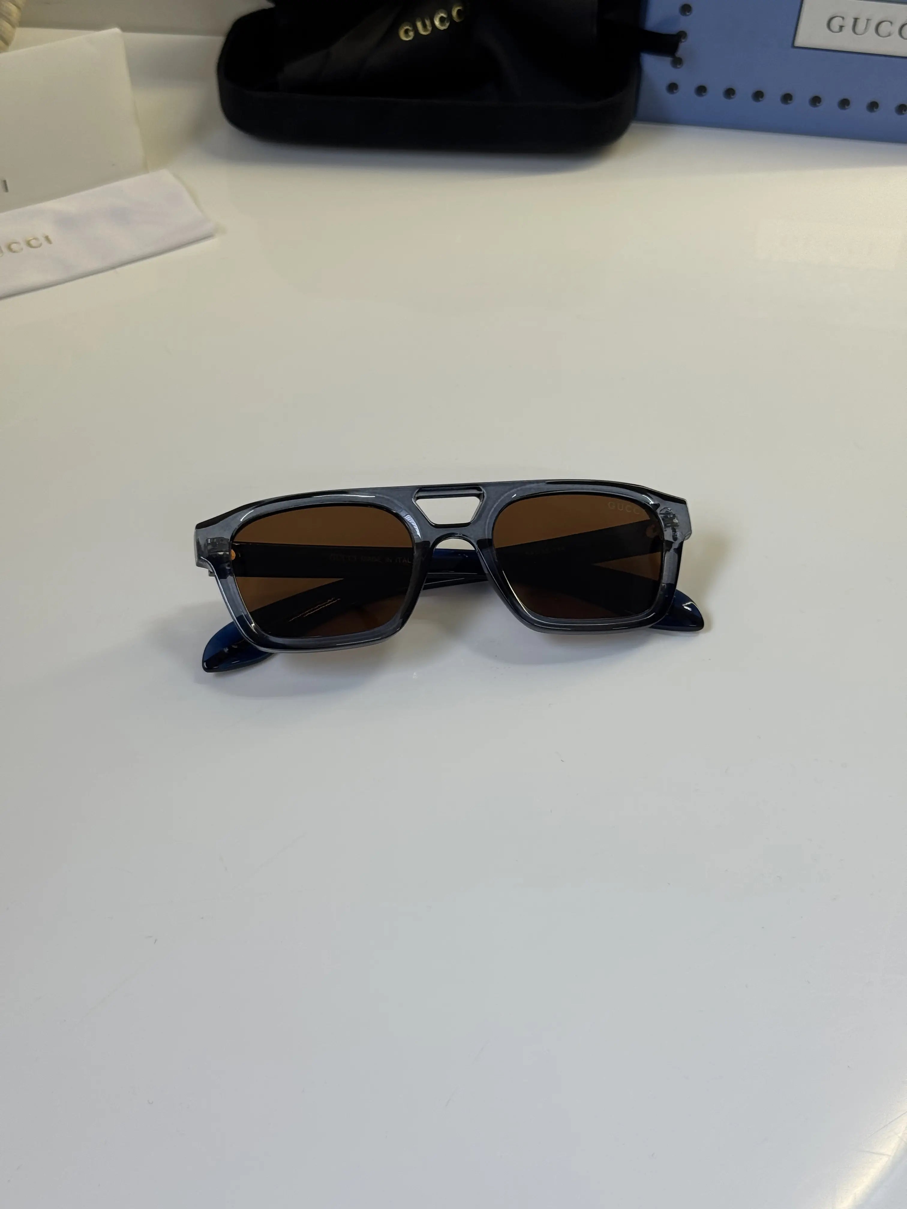 Gucci_4951_blue_Brown
