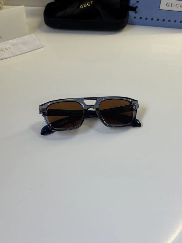 Gucci_4951_blue_Brown
