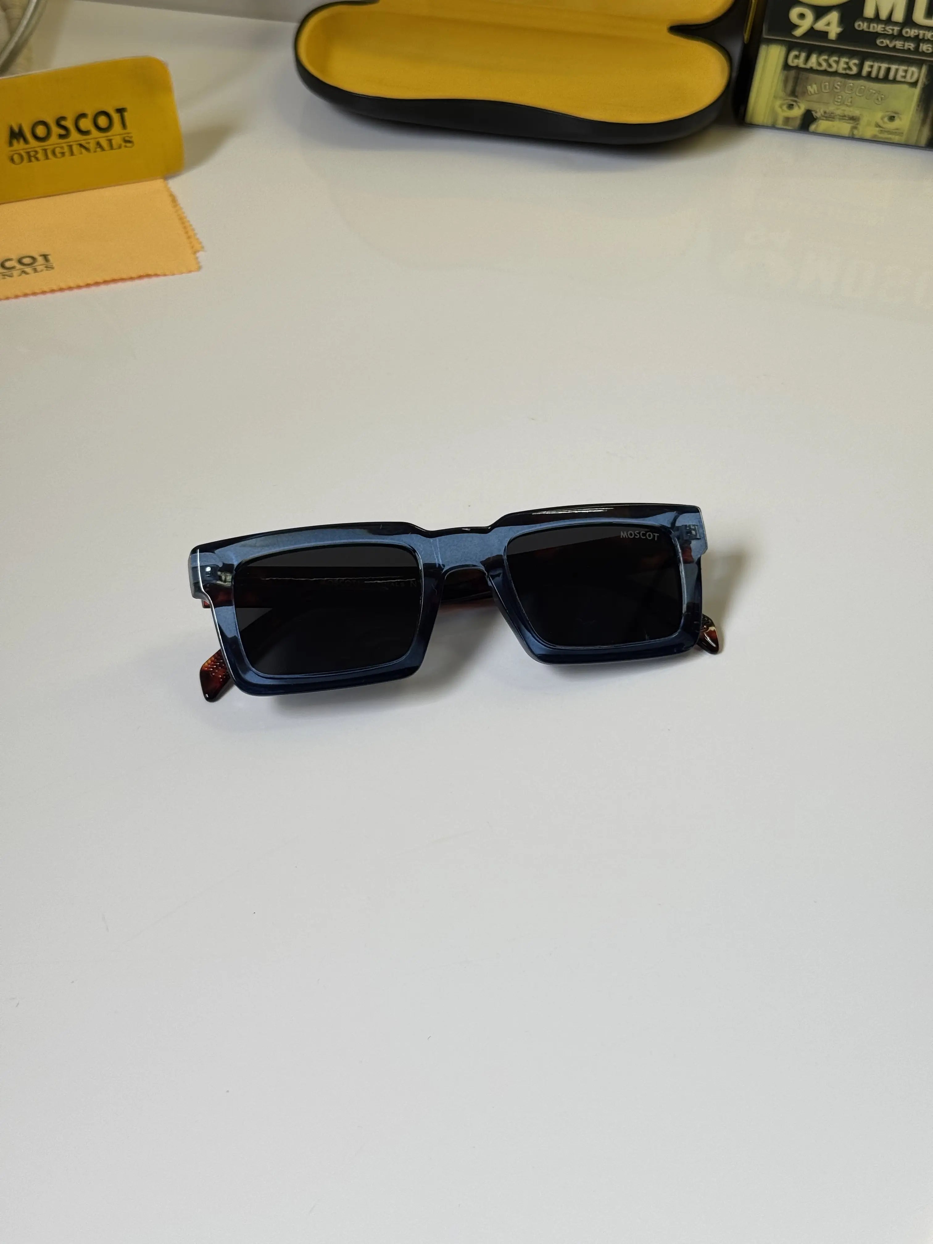 Moscot_29105_Blue_Tiger