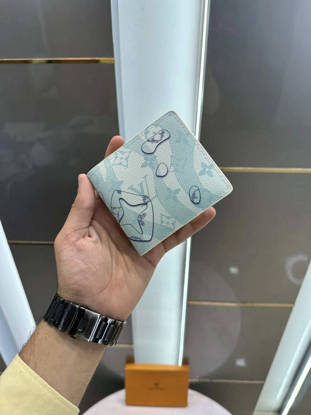 Louis Vuitto n Belt + Wallet Combo With Box lv119