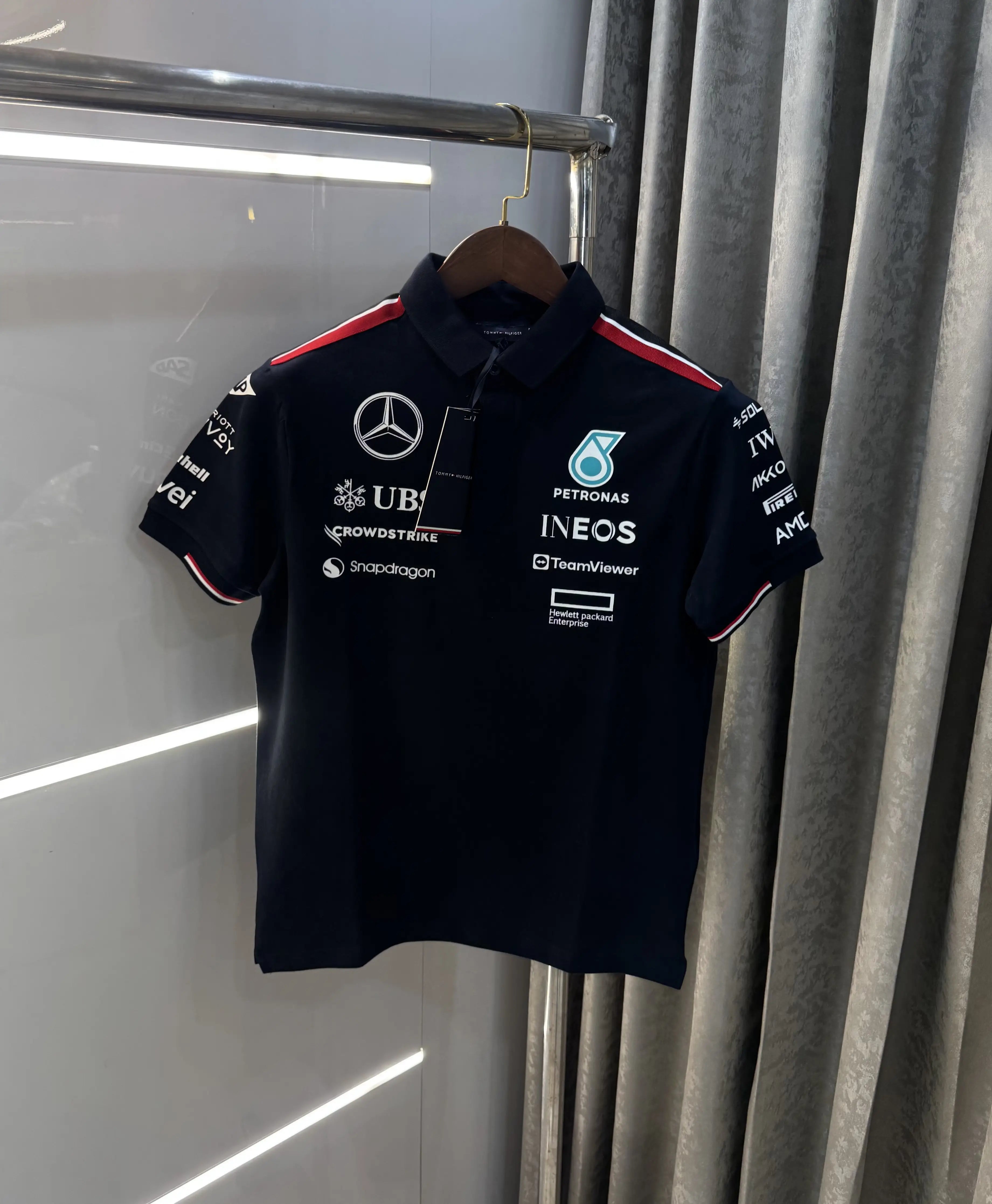 Tomm y Hilfiger Navy Blue Premium Polo T-shirt Main image