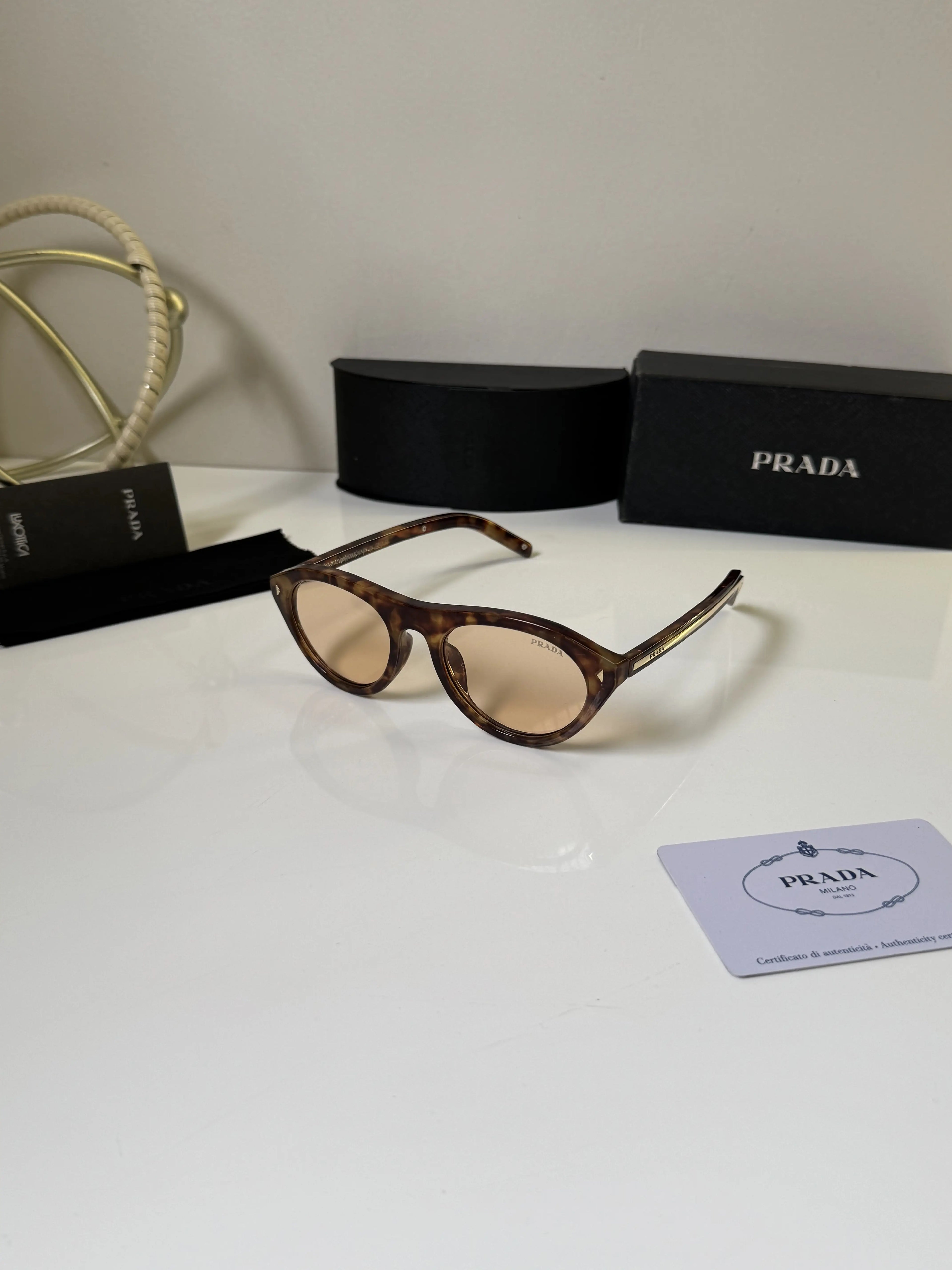 Prada_15S_Tiger_Peach